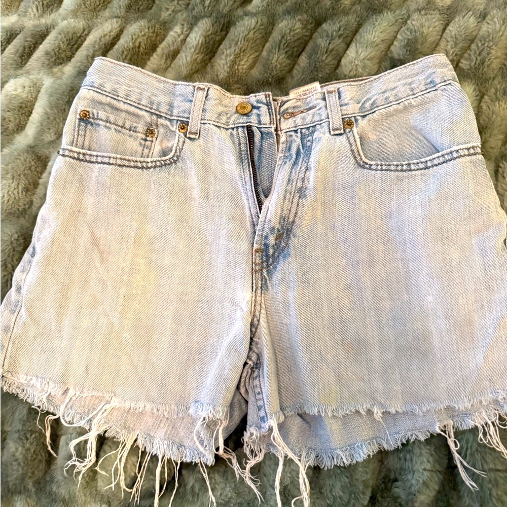Vintage Twin Levi’s Denim Frayed Hem Women Shorts